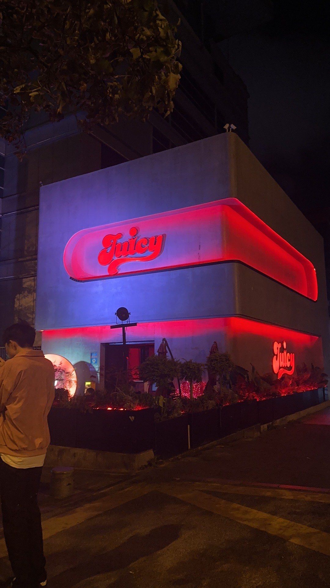 泸州商务ktv能否组局全解析-泸县ktv预订