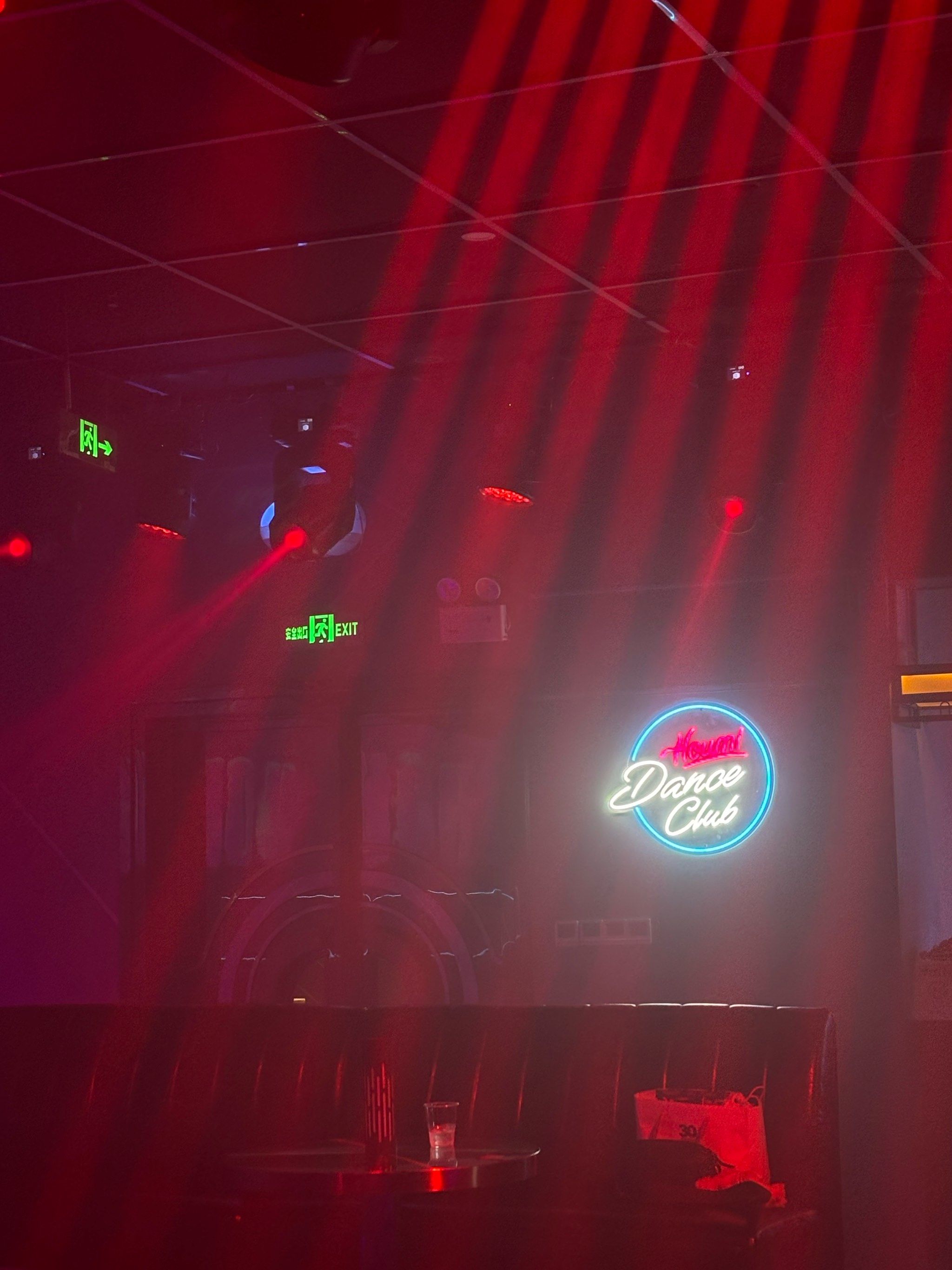 泸州商务KTV，玩得起劲-泸县ktv预订